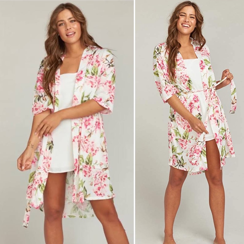 Show me your MuMu Brie Robe Garden of Blooms brides bridesmaid wedding leisure
